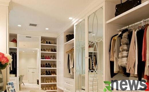 DIY plan for home cloakroom storage