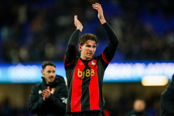 Romano: Paris insists on introducing Bournemouth defender Zabani, players are eager to transfer
