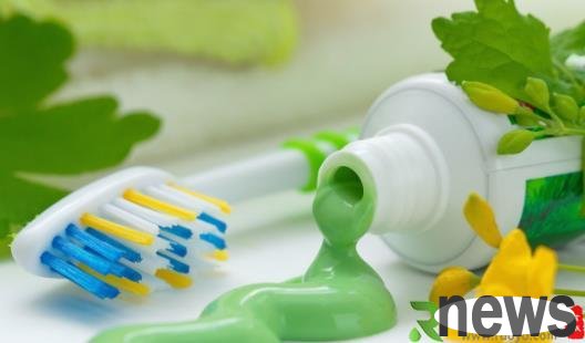 There are many wonderful uses of toothpaste. 13 special uses of toothpaste in life