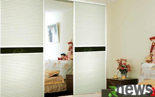 Purchasing knowledge of sliding doors - How to clean sliding doors?