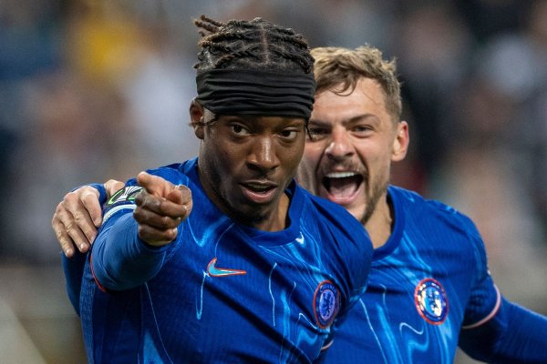 Romano: Arsenal discusses Maduaike internally, and is evaluating multiple targets