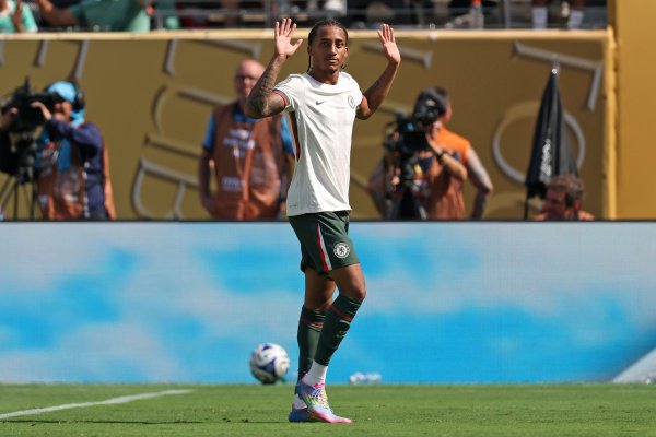 Bale praised Joao Pedro: Not only can he score goals, but he can connect & passes & and have a great vision.