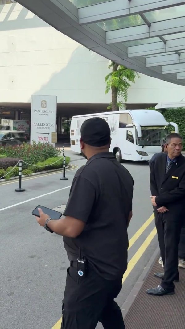 Do you really want to leave the team? Newcastle arrives in Singapore to prepare for the new season, Isaac is not included