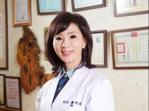 60 looks like 40! Wu Mingzhu Chinese doctor uses 8 fertilization methods to happily pass menopause