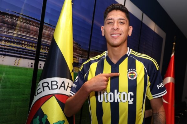 Mourinho s 8th sign! Official: Fenerbahce rents E-Alvarez, buyout terms of 22 million euros