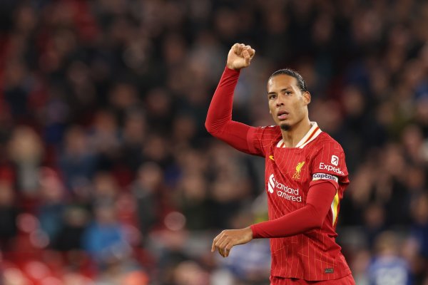 The giant tower of the Netherlands! 34-year-old Van Dijk has cleared 34 times this season, making him the most defenders in the top five leagues