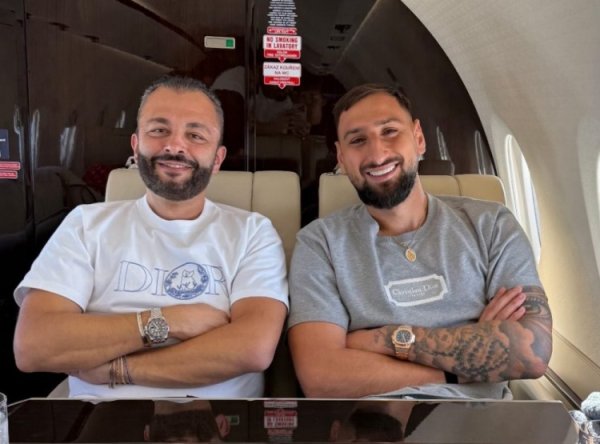Romano: Donaruma and agent are on their way to Manchester