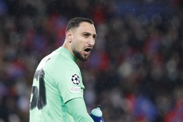 Walcott praised Donaluma: His aura is too strong, no one can suppress him in the set piece