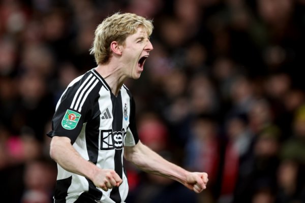 Gordon strikes back Rummenigge: Is the sucker to sign Walter Mad? Very stupid, he started 4 games and 3 goals