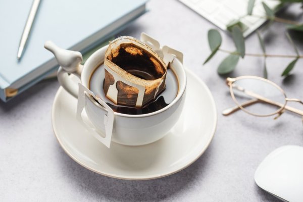 Do you pour hot water as soon as you open the filter coffee? The industry operator revealed that two NG behaviors of hanging ear bag coffee ruined the flavor.