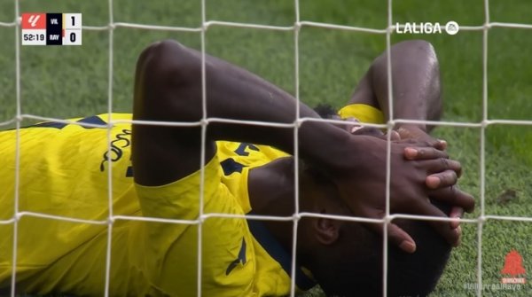 Joined the Gunners for 80 million! Pepe missed an empty goal 1 meter in front of the goal. He has 2 goals and 2 assists this season and is worth 7.5 million.