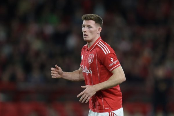 Forest midfielder Anderson has completed 492 passes under pressure in the league this season, the most among Premier League players.